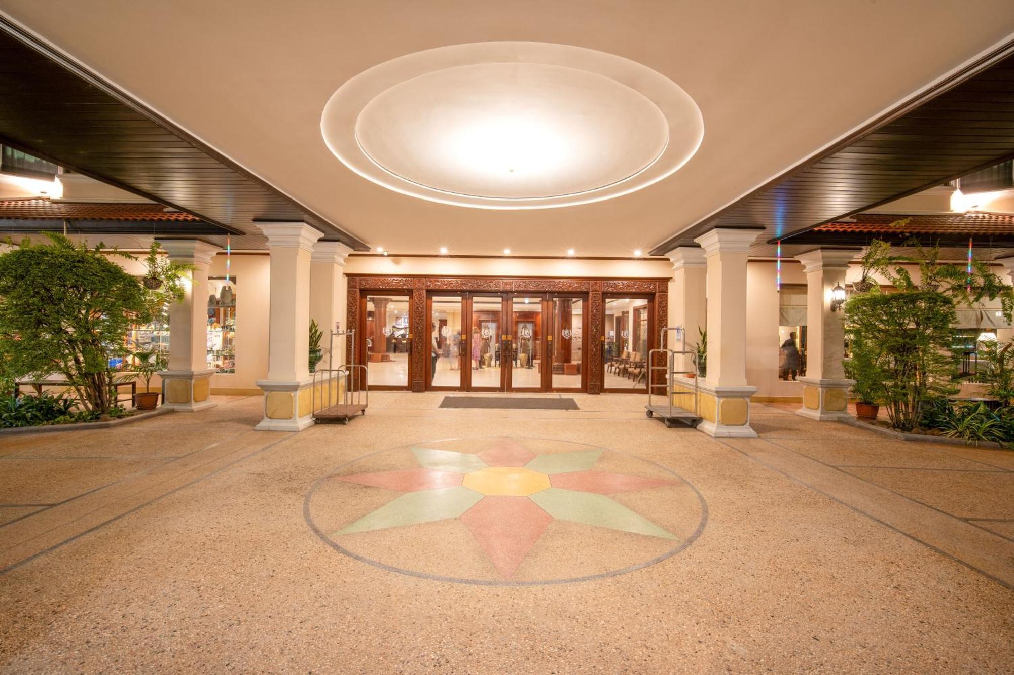 Khemara Angkor Hotel & Spa Siem Reap Dış mekan fotoğraf